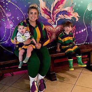 Meet your Posher, Whitney